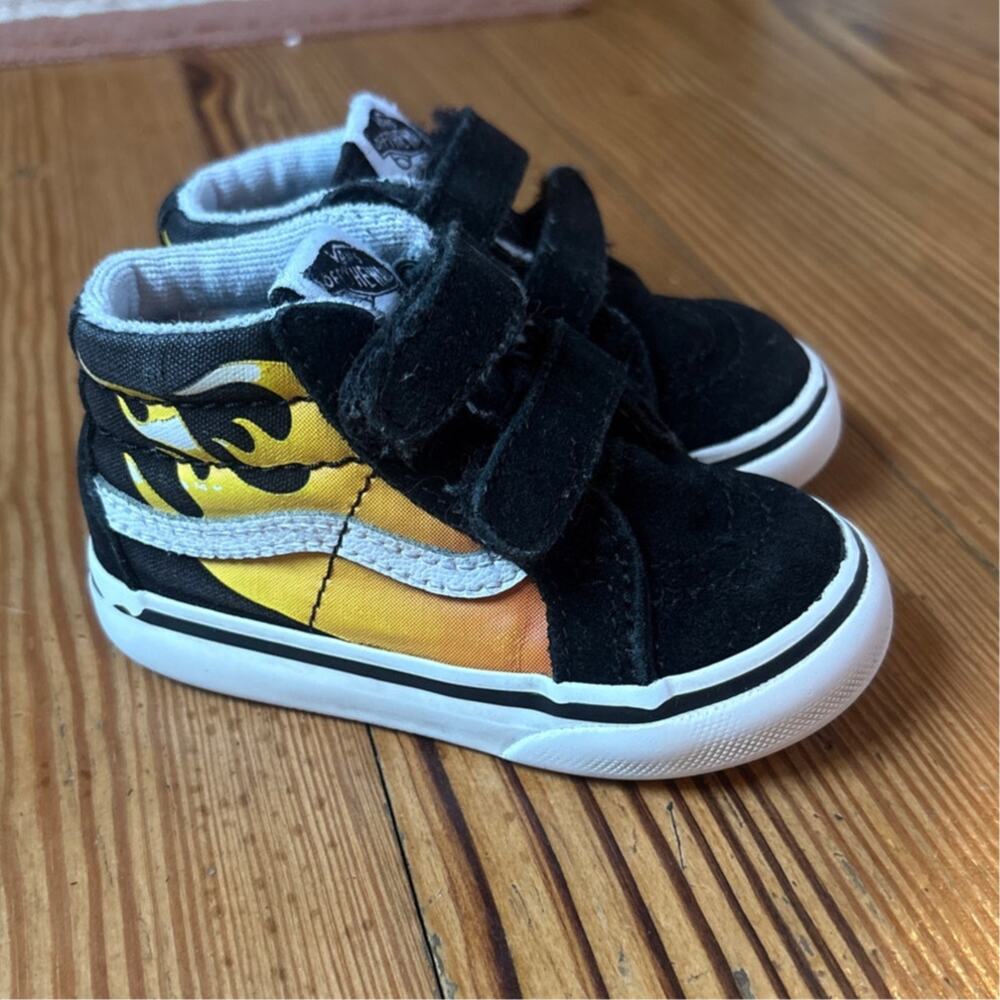 VANS black suede red orange flame high top velkro sneakers SIZE 5‎